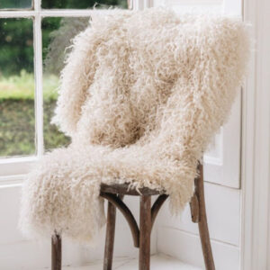 British Sheepskin Rug Leicester long wool curly 