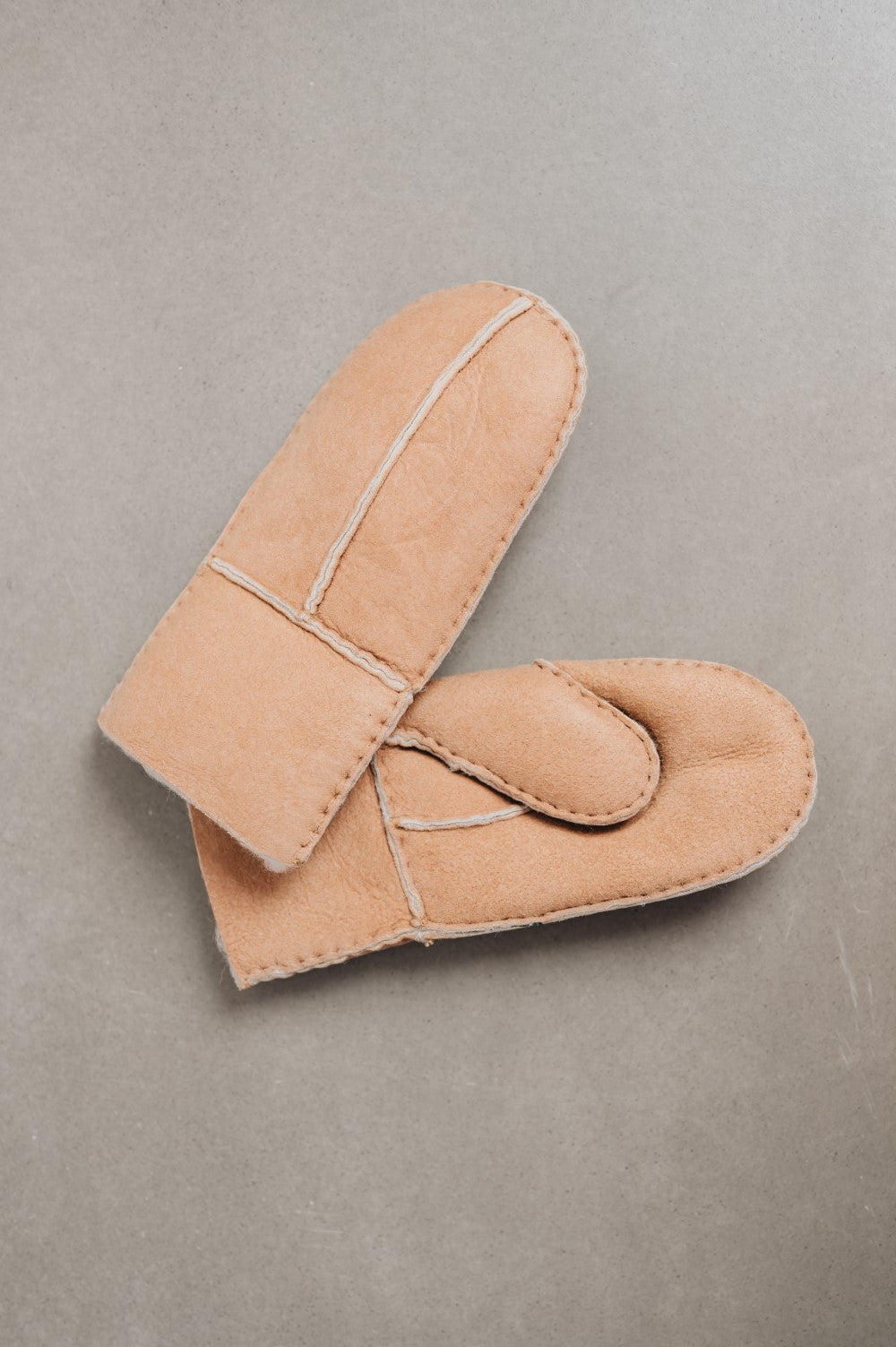 sheepskin mittens Tan chikldren