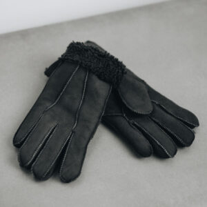 Womens Sheepskin Gloves are the best gloves for keeping your hands warm